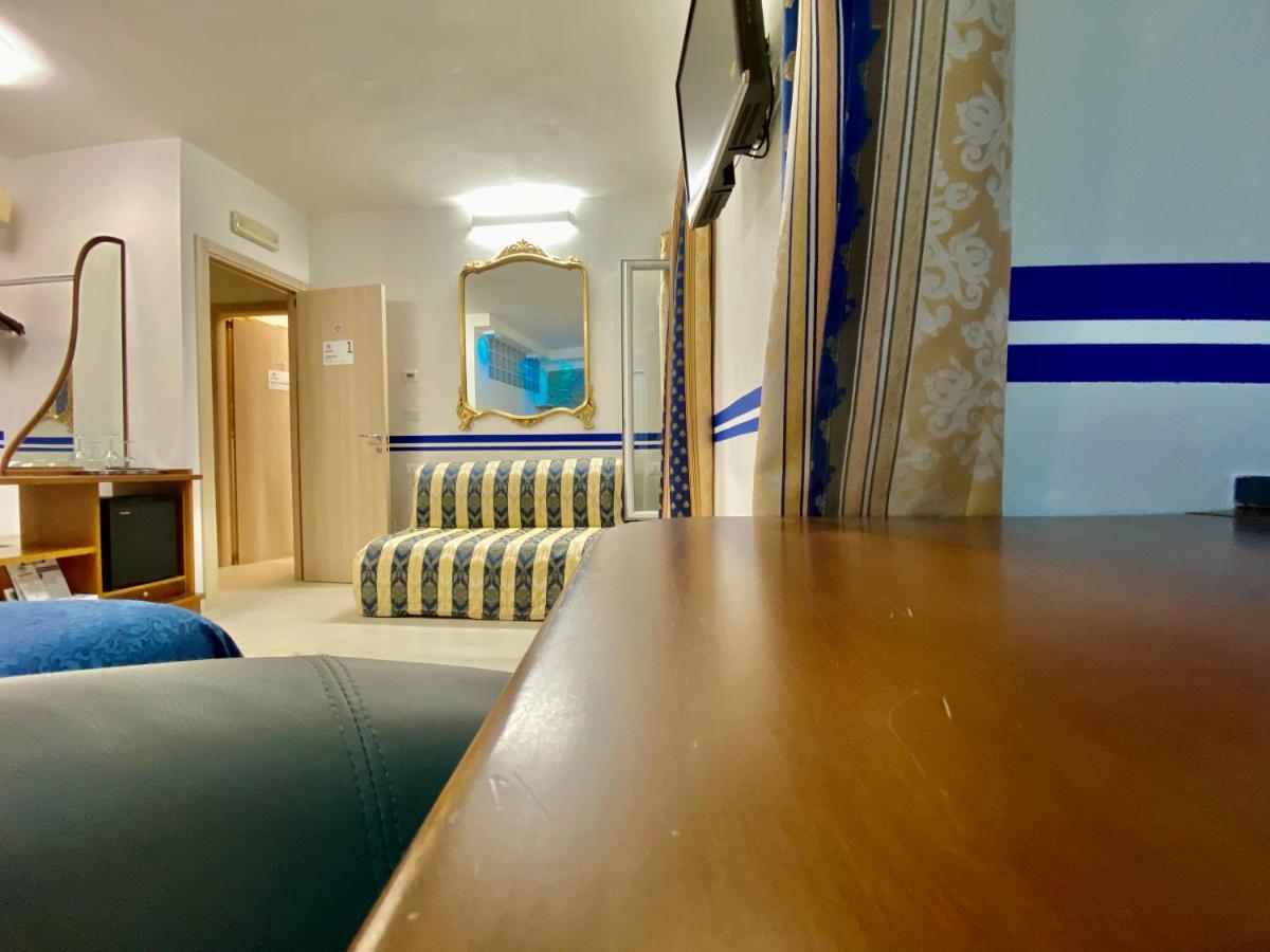 Giovanni Rooms Manarola Buitenkant foto
